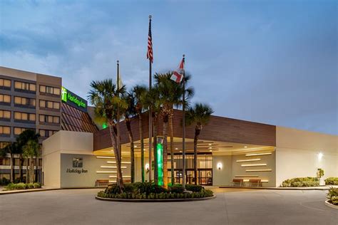 HOLIDAY INN ORLANDO-INTERNATIONAL AIRPORT, AN IHG HOTEL $140 ($̶1̶6̶7̶ ...