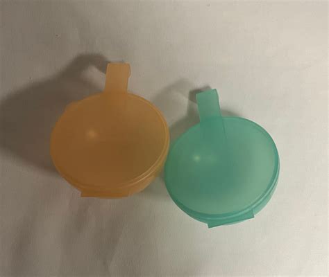 Vintage Tupperware Small Large Forget Me Not Onion Keeper Hanging
