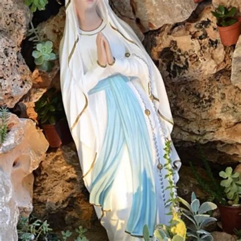 La Historia Y Milagros De La Virgen De Lourdes San Sebasti N