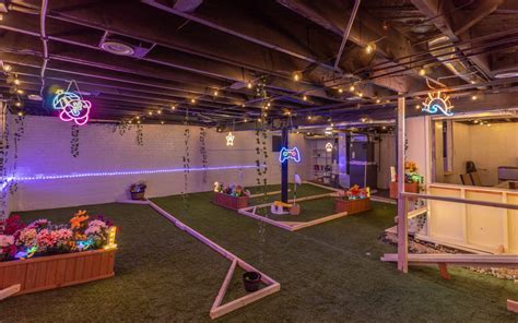 ⛳️private Indoor Mini Golf Course Whiting In Event Peerspace