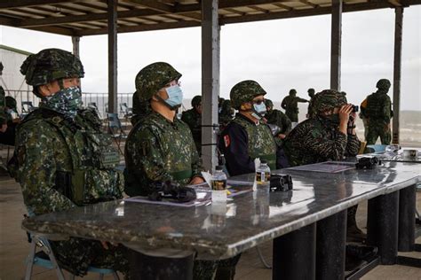 丘樹華視導聯勇操演 官兵戰志昂 軍聞 丘樹華視導聯勇操演 官兵戰志昂 青年日報