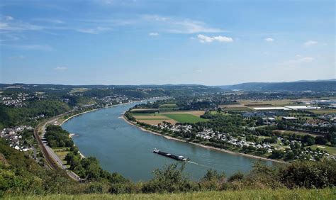 Blick Von Der Erpeler Ley Auf Das Rheintal Friedhelm Bick Flickr