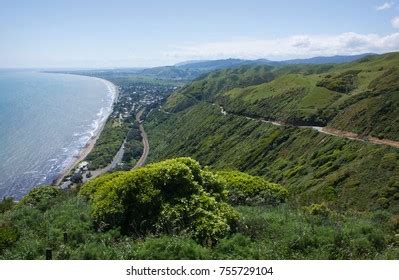 Ariel View Paekakariki Paekakariki Hill Road Stock Photo 755729104 | Shutterstock