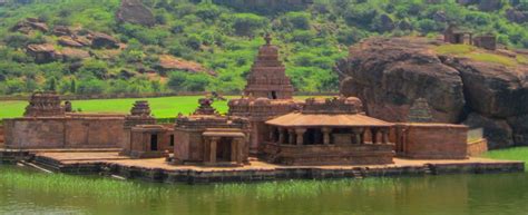 Days Trip From Bangalore Badami Pattadakal Aihole