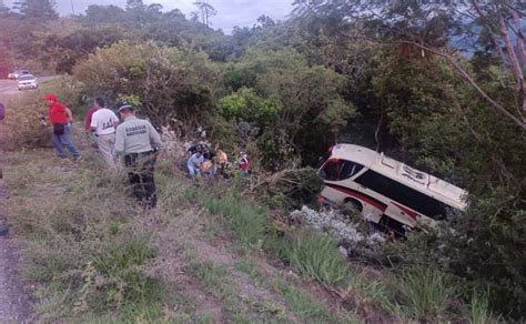 Sube A 28 Heridos Y Una Falllecida Saldo De Accidente De Autobús En