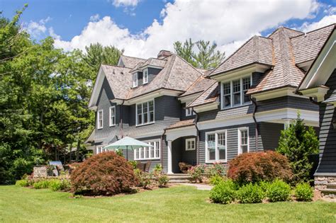 A New Home In The New York Suburbs Traditional Exterior New York