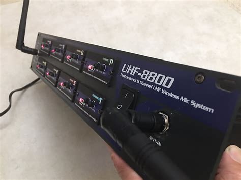 Vocopro Uhf 8800 Professional 8 Hannel Uhf Wireless Mic Reverb