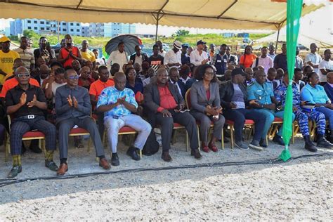 Cérémonie de remise symbolique de clés aux souscripteurs au programme