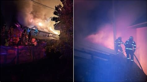 Foto Incendiu La Acoperi Ul Unei Case Din Vin U De Jos Au Intervenit