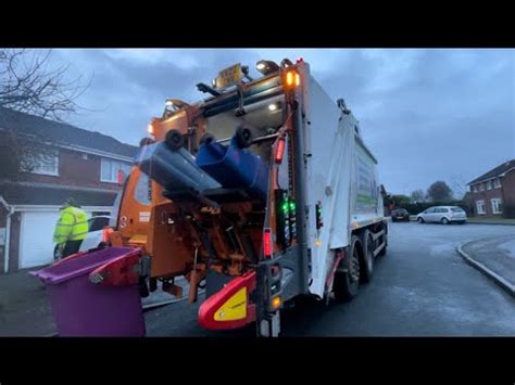 Christmas Recycling Dennis Elite Bin Lorry On Recycling Zmv Youtube