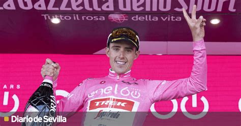 Lebrija Se Vuelca Con Juanpe L Pez Tras Su Maglia Rosa