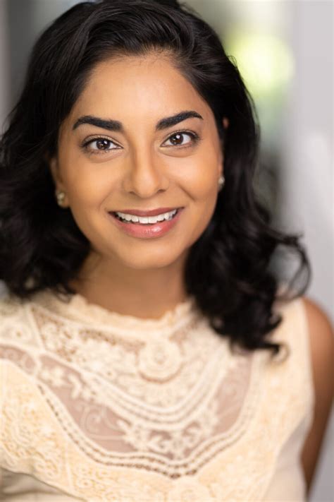 Hot Sexy Veenu Sandhu Bikini Pics