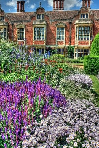 Blickling Hall and Garden opening times - Great British Gardens