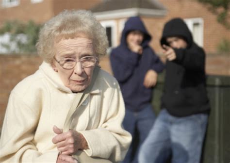 understanding victims  crime     deal   victim