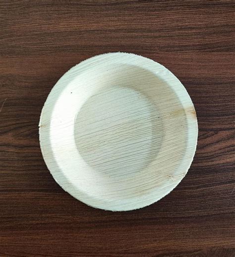 Round Areca Leaf Plates At Rs Piece Pakku Mattai Plate In