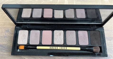 Lidschattenpalette von Bobbi Brown Shimmer nude Palette Gebraucht in Bachenbülach für CHF