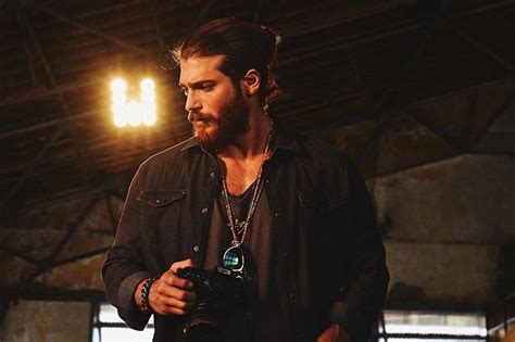 Can Yaman Hakk Nda Bilmeniz Gereken Ey Marie Claire T Rkiye