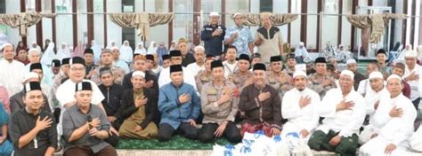 Safari Subuh Ke Masjid Ar Raudhah Wakapolda Sumut Tingkatkan Ukhuwah