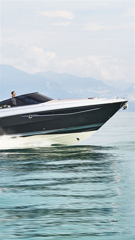 Cantiere Colombo - Valore senza tempo dal 1956