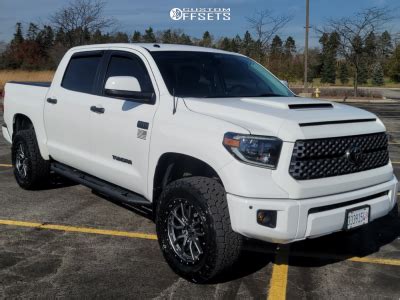 Toyota Tundra With X Fuel Rebel And R Toyo Tires