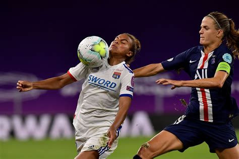 Video PSG Féminine Captain on Playing Against Lyon at the Parc des