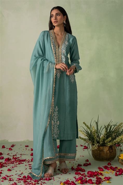 Buy Blue Kurta Chanderi Silk Embroidered Zari Notched Thread Set For