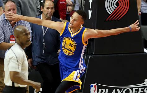 Steph Curry First Ever Unanimous Nba Mvp Golden State Warrior Makes