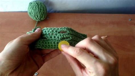 How To Crochet Button Holes Crochet Buttons Crochet Crochet Tapestry