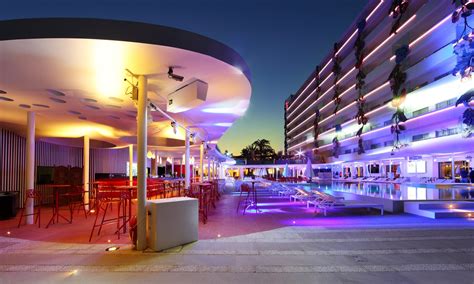 Ushuaia Ibiza Beach Hotel - The Best Pool Party In The World!