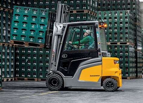 Electric Four Wheel Forklifts 5 000 7 000 Lb EFG 425k 435 Jungheinrich