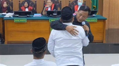 Momen Haru Sidang Pk Terpidana Kasus Vina Cirebon Dua Saksi Minta