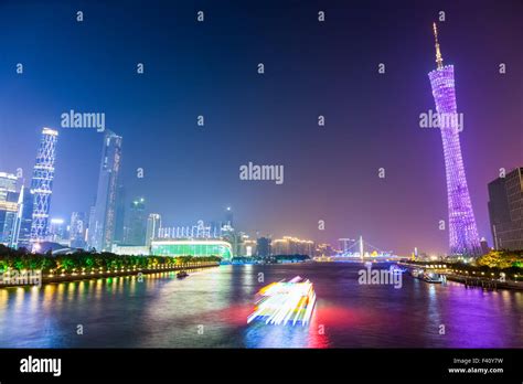 Guangzhou night view bridge building hi-res stock photography and ...