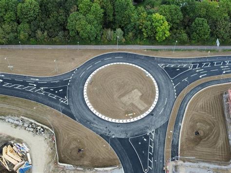 Picture Shows New Milton Keynes Roundabout After Works Are Completed