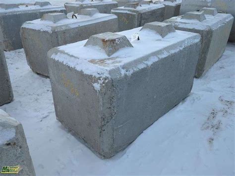 Precast Concrete Block - Michener Allen Auctioneering Ltd