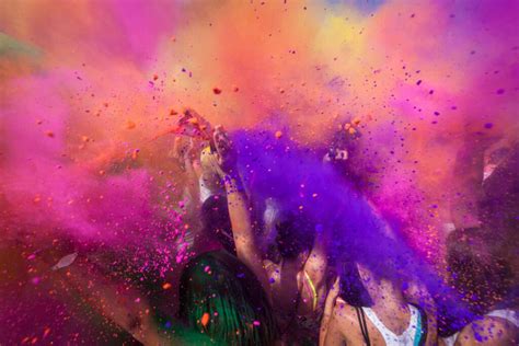 The Origin of Holi Festival and The Meaning Behind Its Colors - Picsart ...