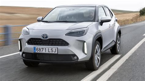 Toyota lideró el mercado español en 2022 por delante de Kia y Hyundai