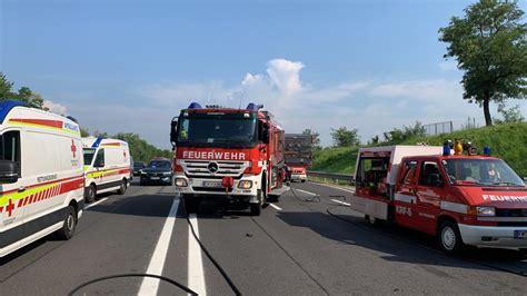 Details Zum Crash T Dlicher S Unfall Schaulustige Sorgten F R Rger