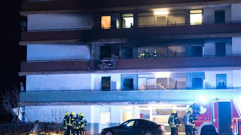 Nordrhein Westfalen Brand In Hochhaus In M Nchengladbach