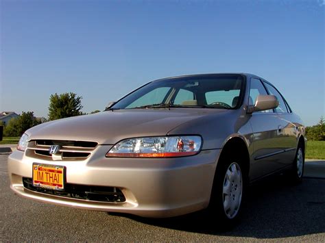 2000 Honda Accord - Information and photos - MOMENTcar