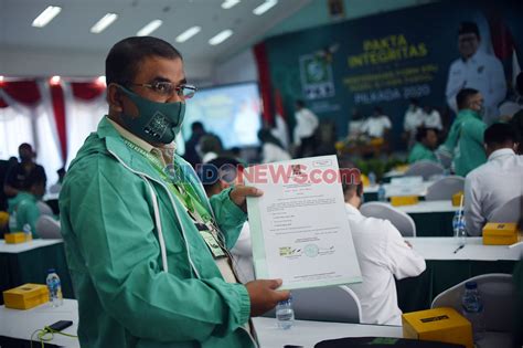 Foto Pkb Serahkan Pakta Integritas Dan Formulir B Kwk Kpu