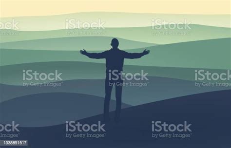 Man Praying At Sunset Mountains Silhouette向量圖形及更多側影圖片 側影 祈禱 男人 Istock