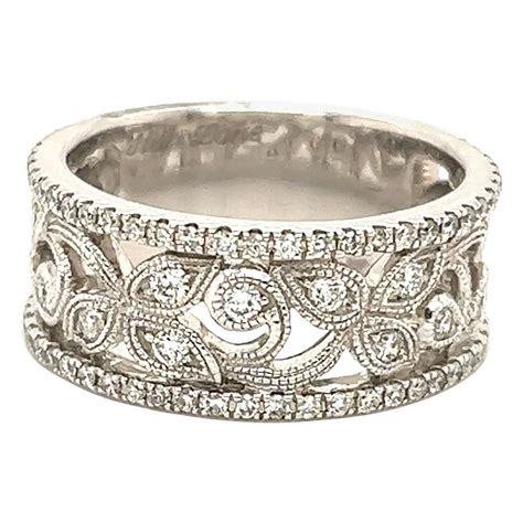 Neil Lane Bridal Diamond Ring And Band For Sale At 1stdibs Neil Lane