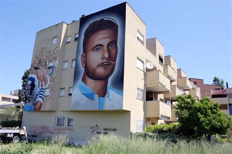 Lazio Ciro Immobile Un Opera D Arte Spunta Il Murales A Ponte Di Nona