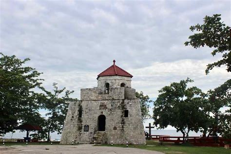 Punta Cruz, Historical Watchtower in Bohol