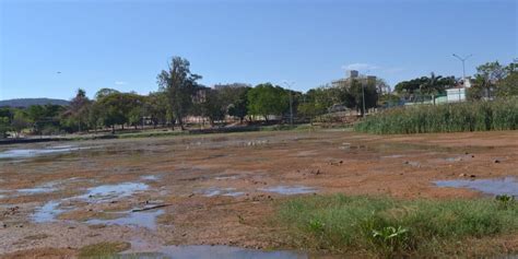 Montes Claros Lagoa Do Parque Municipal Ser Totalmente Desassoreada