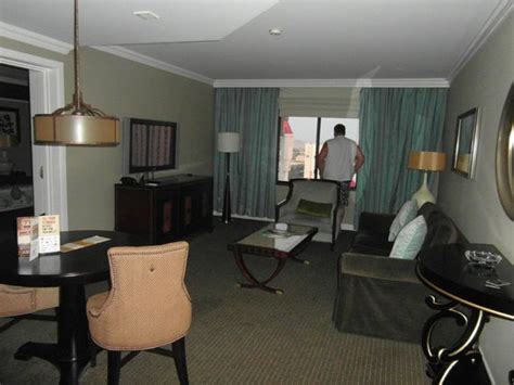 Excalibur Hotel And Casino Standard Room - etpworld