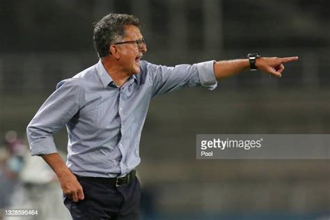 Juan Carlos Osorio Photos and Premium High Res Pictures - Getty Images