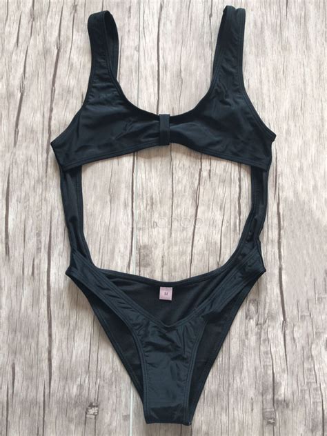 Traje De Baño Negro Monokini U Cuello Sin Mangas Recortar Recortada