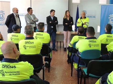 Los Alumnos De La Escuela De Oficios De Ferrovial Se Incorporan A Su