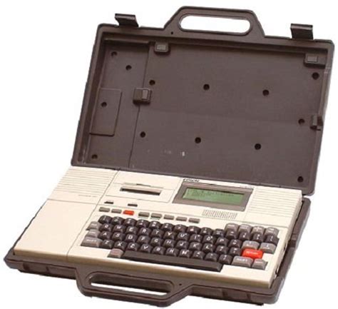 History of Laptops in Pictures [1981-1992] - ChurchMag